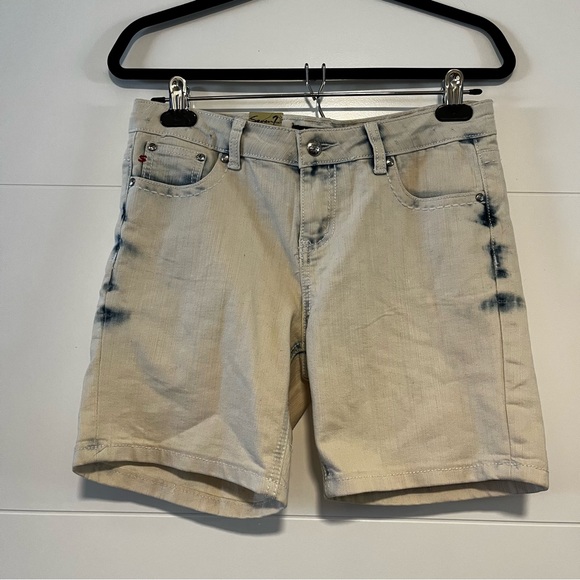 Seven7 | NWT Embellished Denim Shorts - Picture 2 of 15